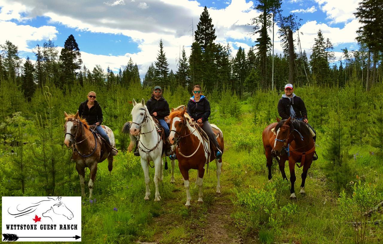 WETTSTONE GUEST RANCH BED & BREAKFAST | BRIDGE LAKE, CANADA | SEASON ...